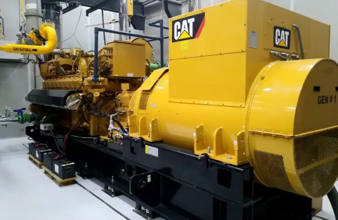 Generador eléctrico industrial de Tracsa Energía instalado en planta para soluciones de respaldo elé